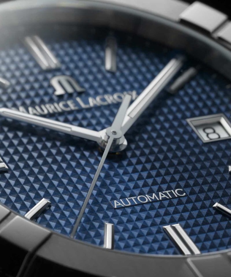 Alternative view of Maurice Lacroix Aikon Automatic 42 mm - AI6008-SS000-430-4