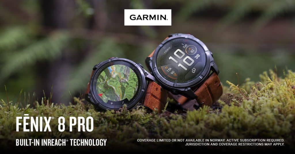 2 Garmin fenix 8 pro amoled liggende i mose